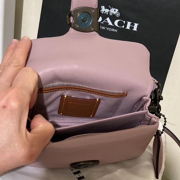 Coach Tabby 18 Iced Purple Pillow Leather shoulder bag - Picture 11 of 16